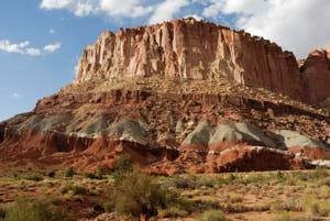 capitol reef<br>NIKON D200, 20 mm, 100 ISO,  1/250 sec,  f : 8 